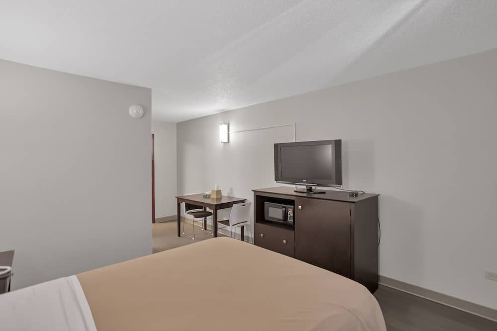 Photo of Bedroom in Chicago Ridge