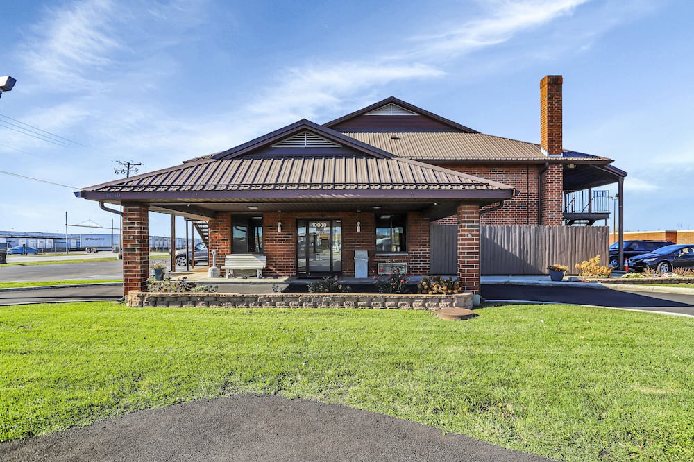 Photo of Outdoor in Chicago Ridge