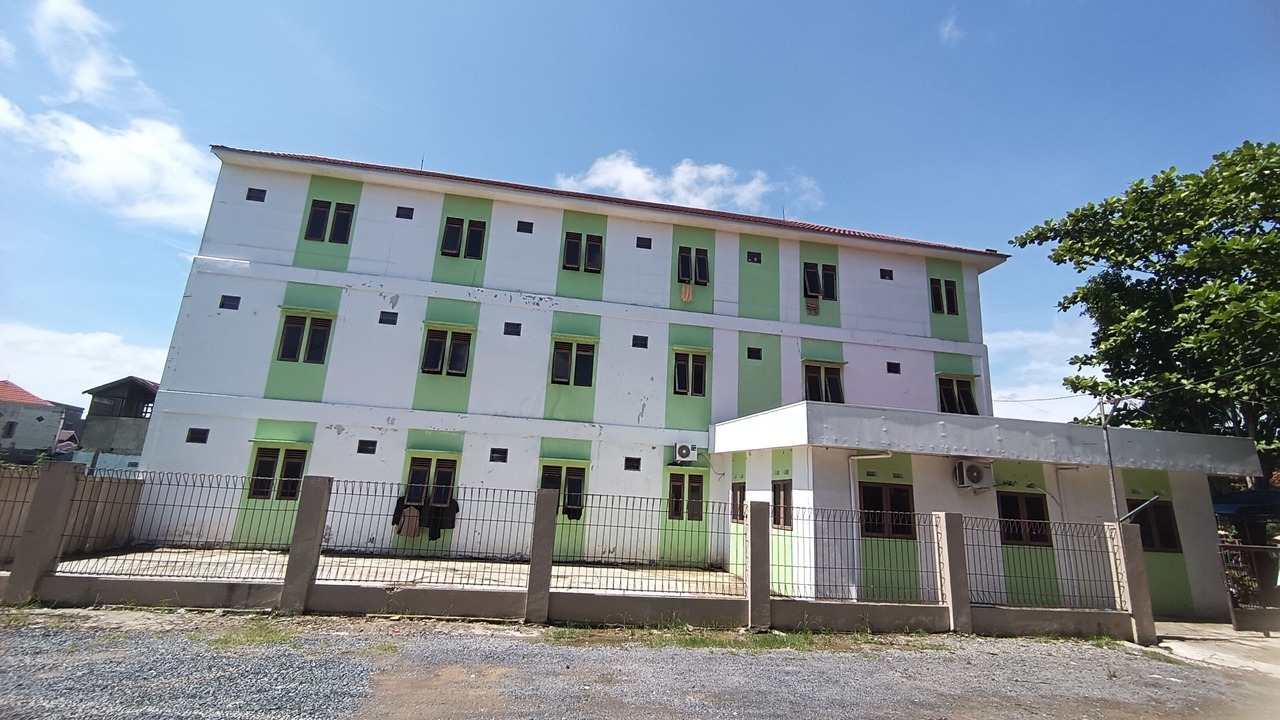 Photo of Outdoor in Melayu