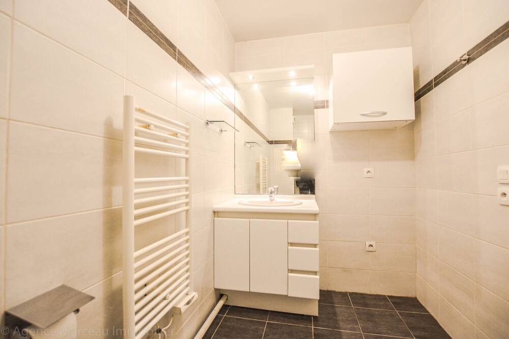 Photo of Bathroom in Bois-Colombes