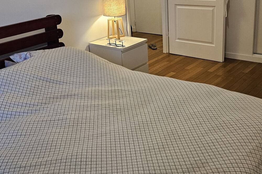 Photo of Bedroom in Bois-Colombes
