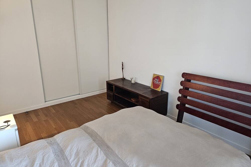 Photo of Bedroom in Bois-Colombes