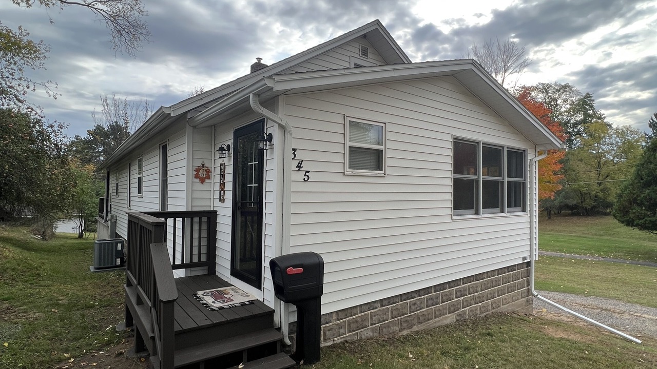 Photo of Outdoor in Kingsford