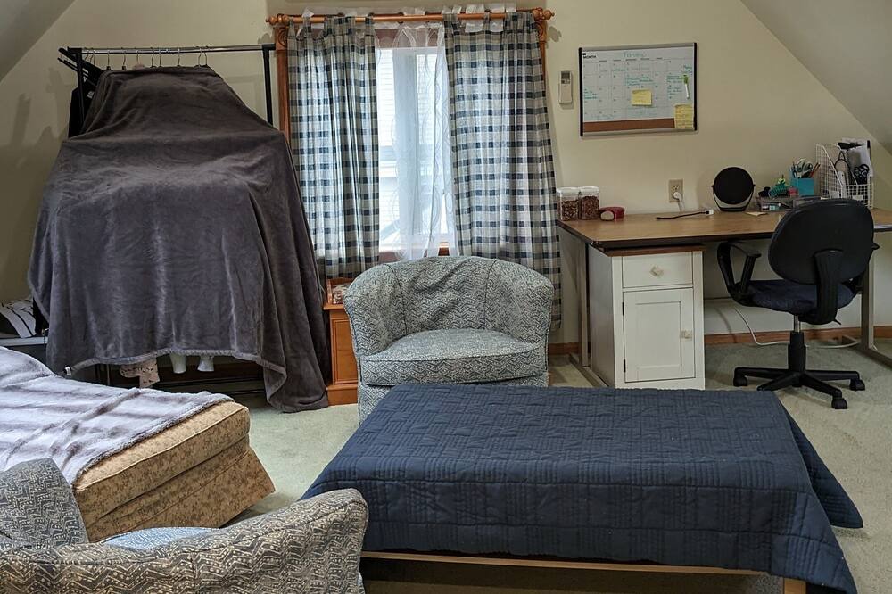 Photo of Bedroom in Hyde Square