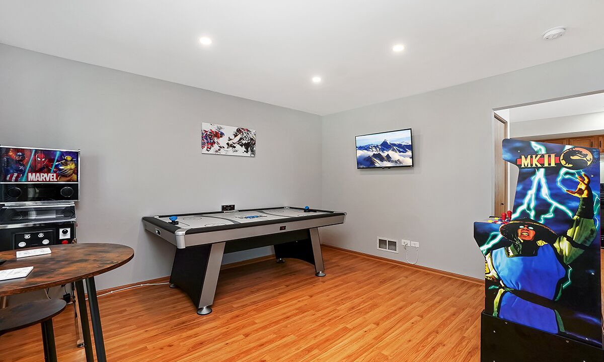 Photo of Bedroom in Romeoville