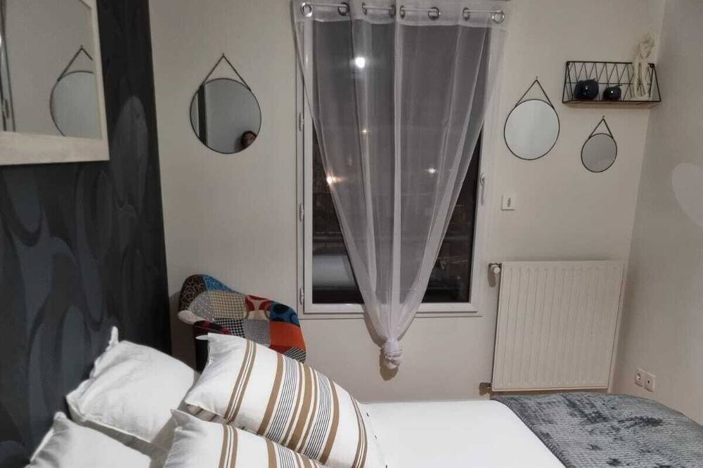 Photo of Bedroom in Cesson-Sevigne