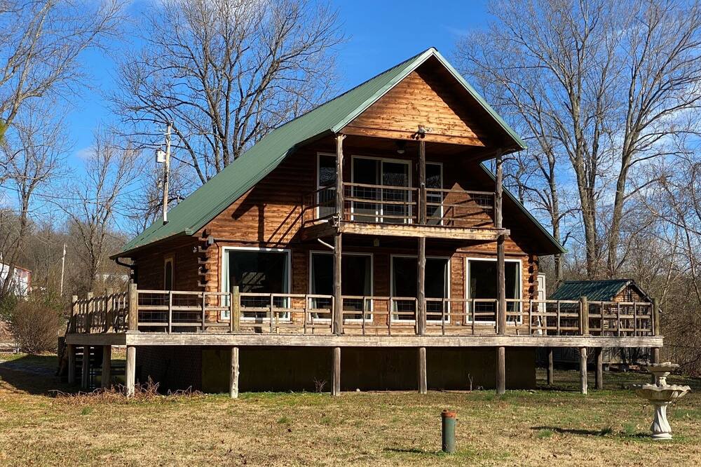 Photo of Outdoor in Mammoth Spring