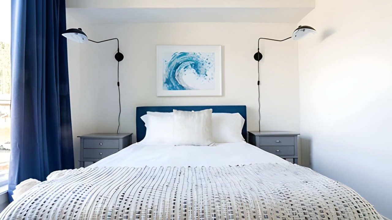 Photo of Others in Mid-Beacon Hill