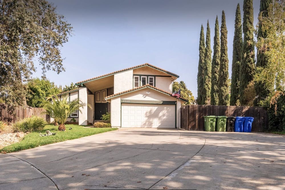 Photo of Outdoor in Elk Grove