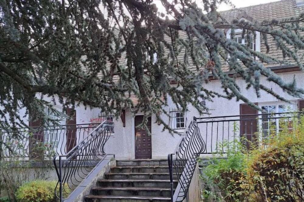 Photo of Outdoor in Bures-sur-Yvette