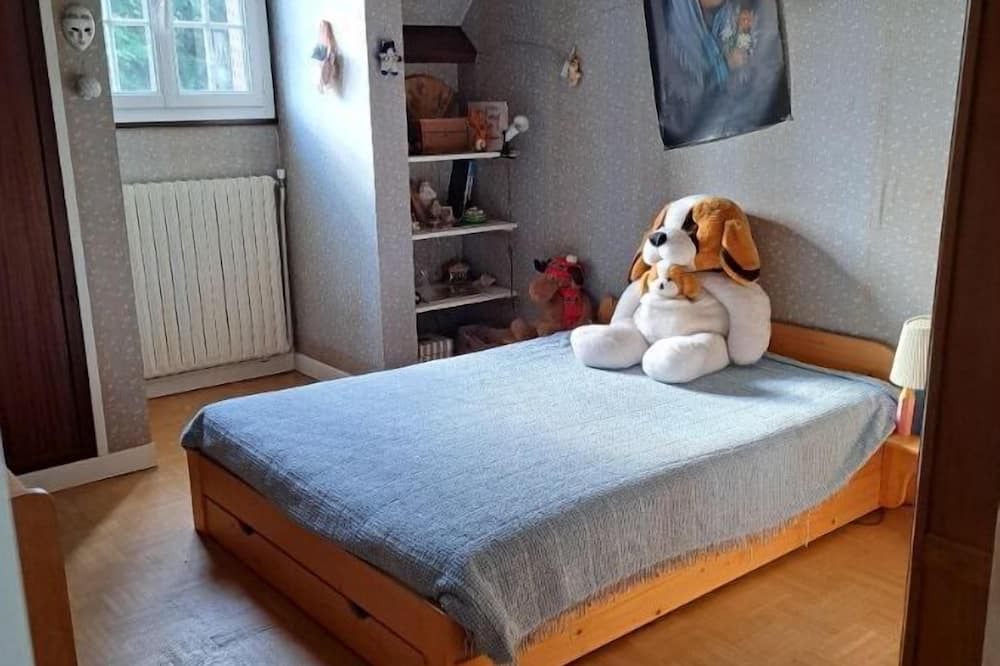 Photo of Bedroom in Bures-sur-Yvette