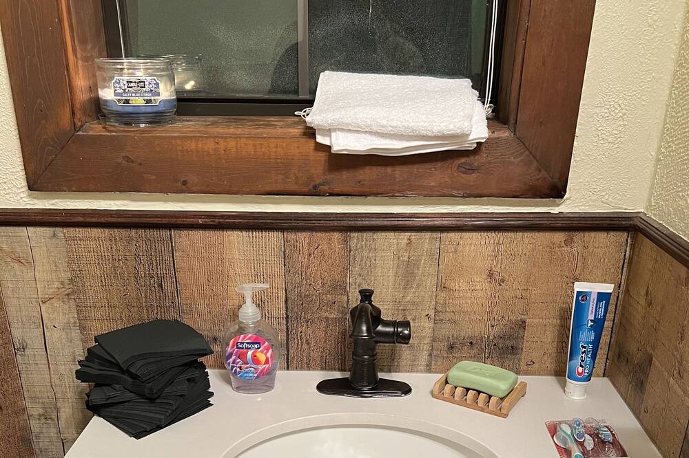 Photo of Bathroom in Pipe Creek