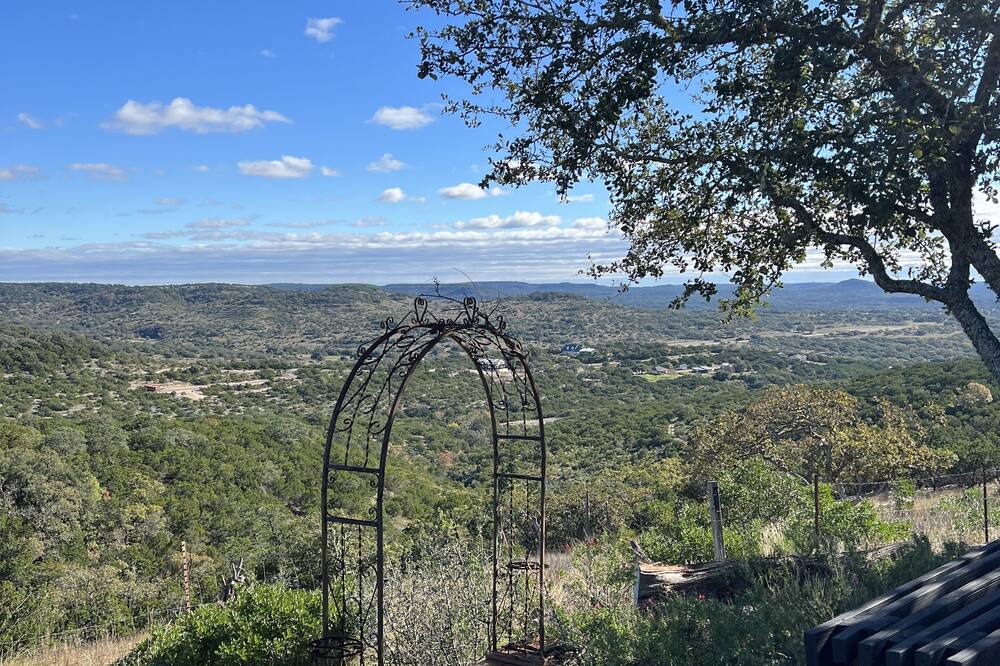 Photo of Outdoor in Pipe Creek