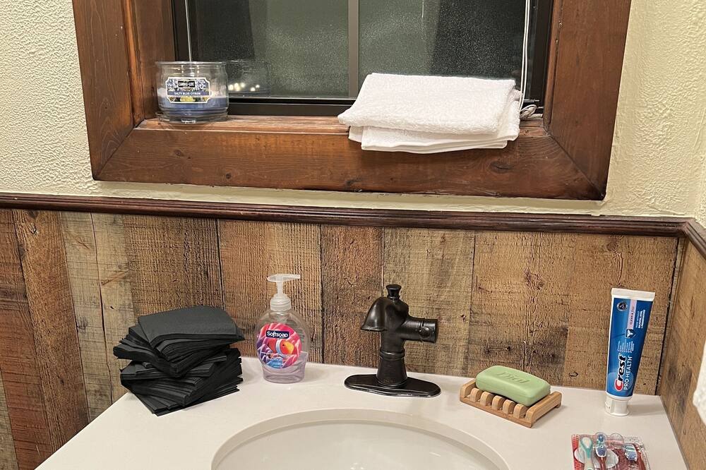 Photo of Bathroom in Pipe Creek