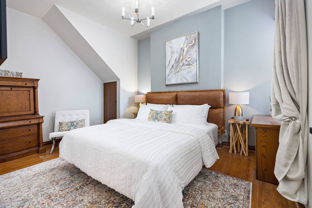 Photo of Bedroom in Little Portugal