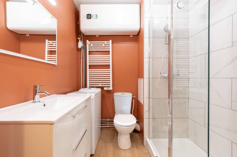Photo of Bathroom in Faubourg de Bethune