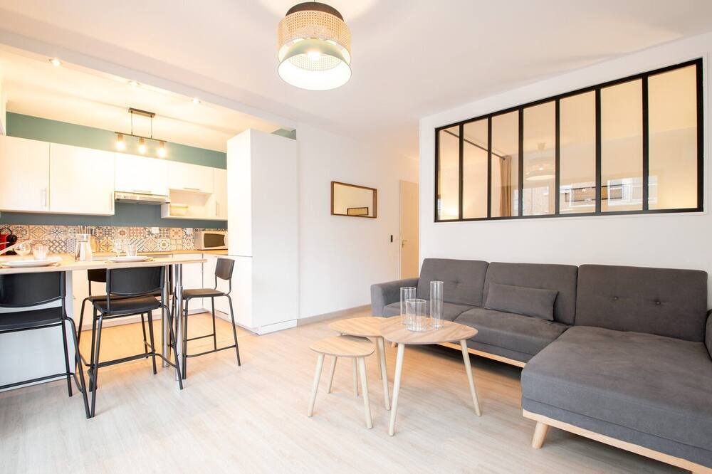 Photo of Livingroom in Faubourg de Bethune