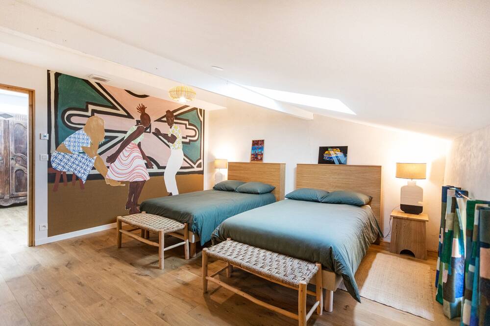 Photo of Bedroom in Revel