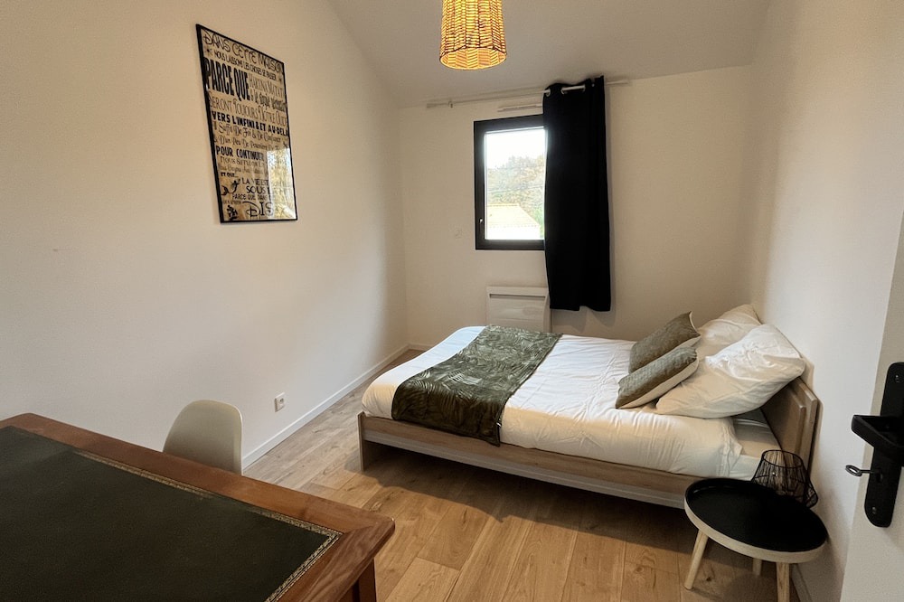 Photo of Bedroom in Saint-Aignan-Grandlieu