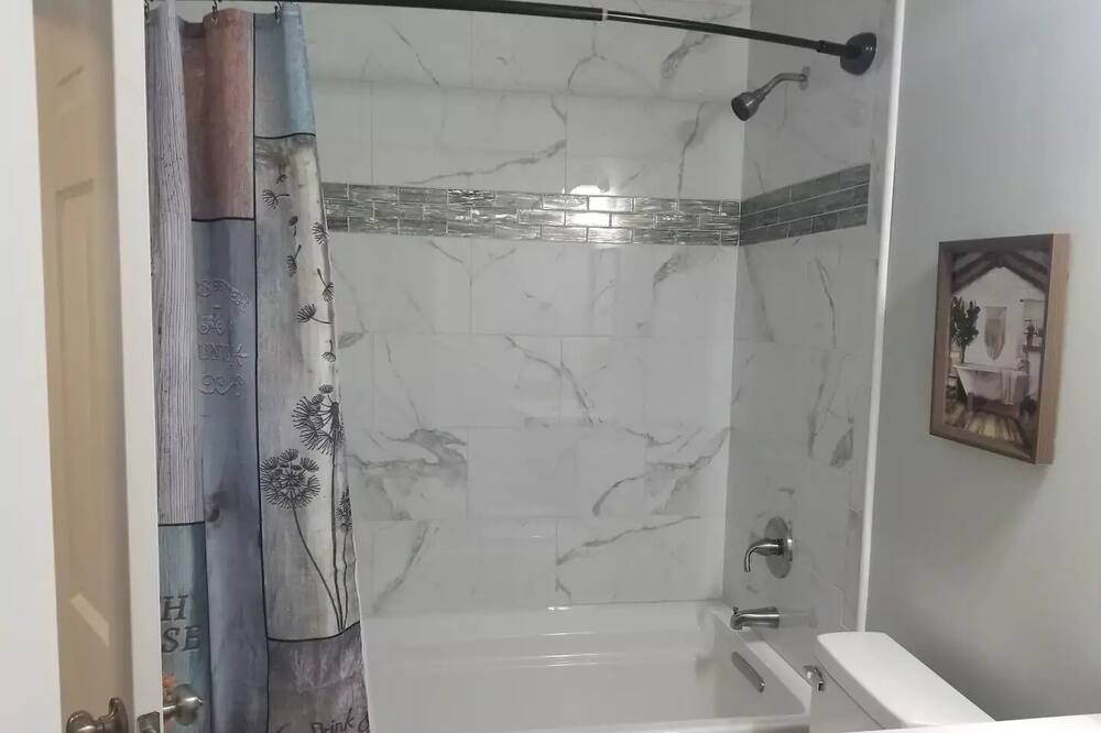 Photo of Bathroom in Morris Chapel