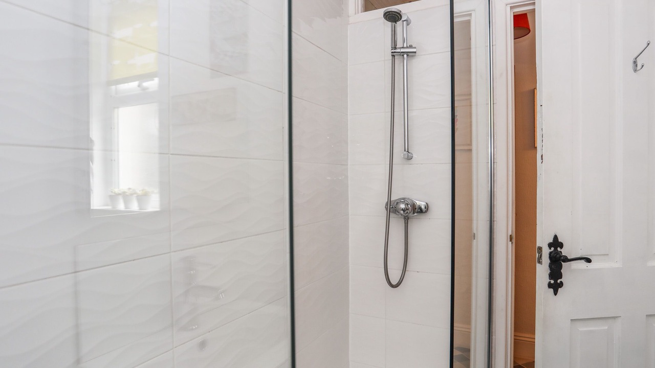 Photo of Others in Borth-y-Gest