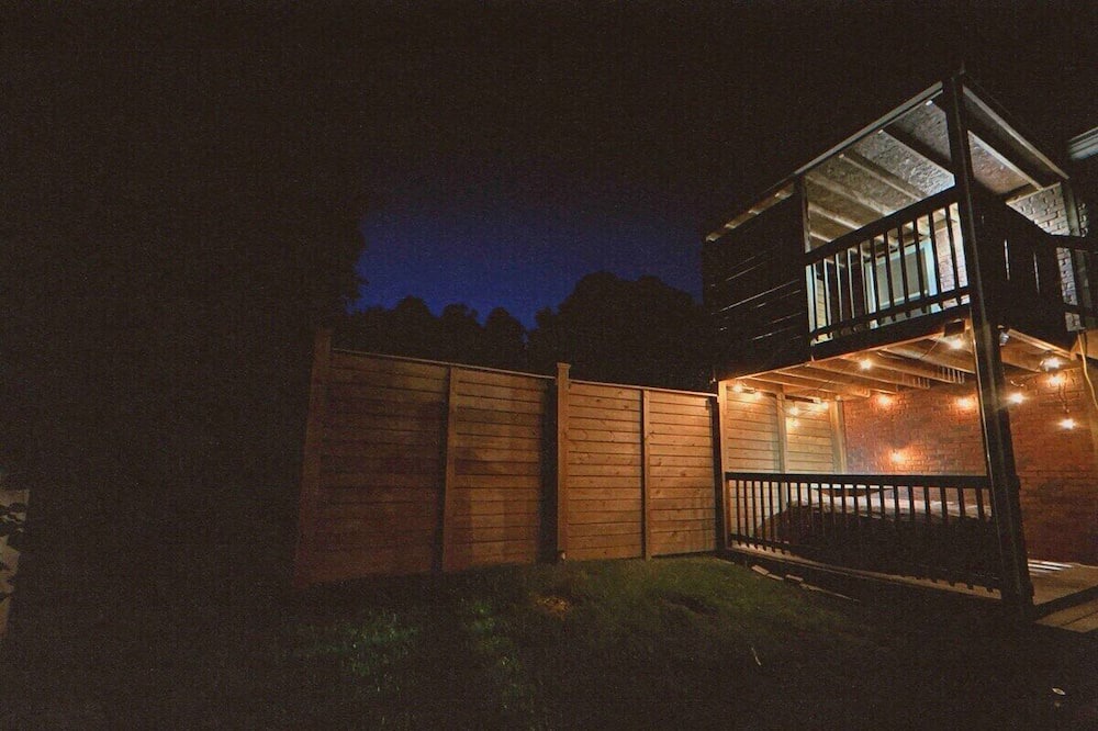 Photo of Outdoor in West Meade