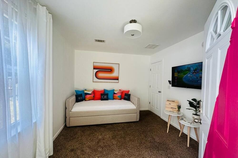 Photo of Bedroom in Crawfordville