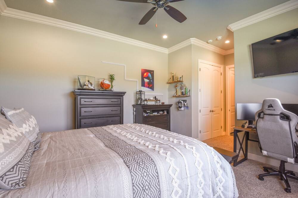 Photo of Bedroom in Owasso