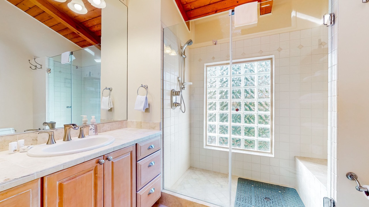 Photo of Kitchen in Oak Harbor