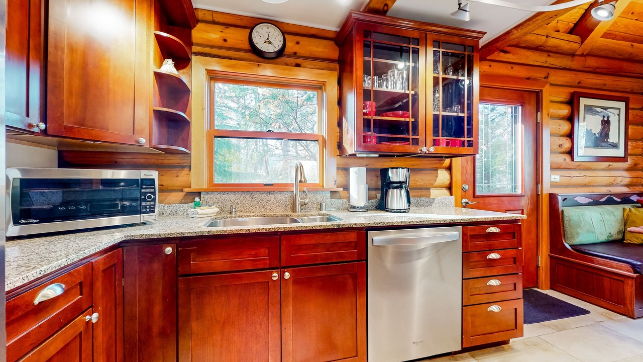 Photo of Kitchen in Oak Harbor