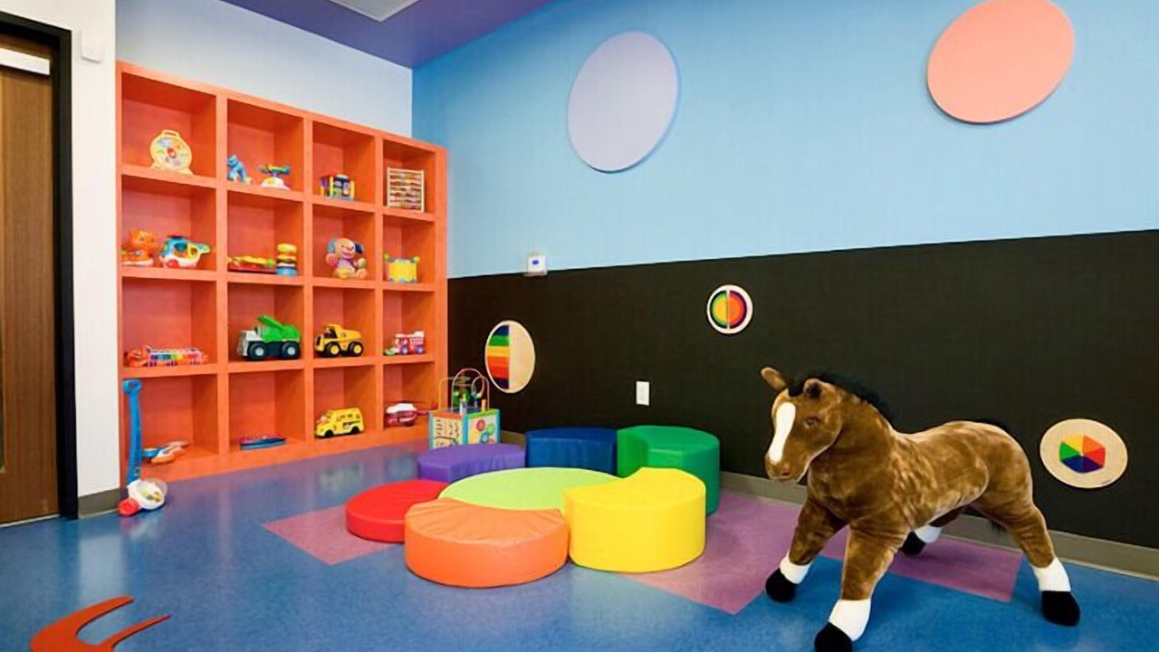 Photo of Others in Central-Maverick Square - Paris Street