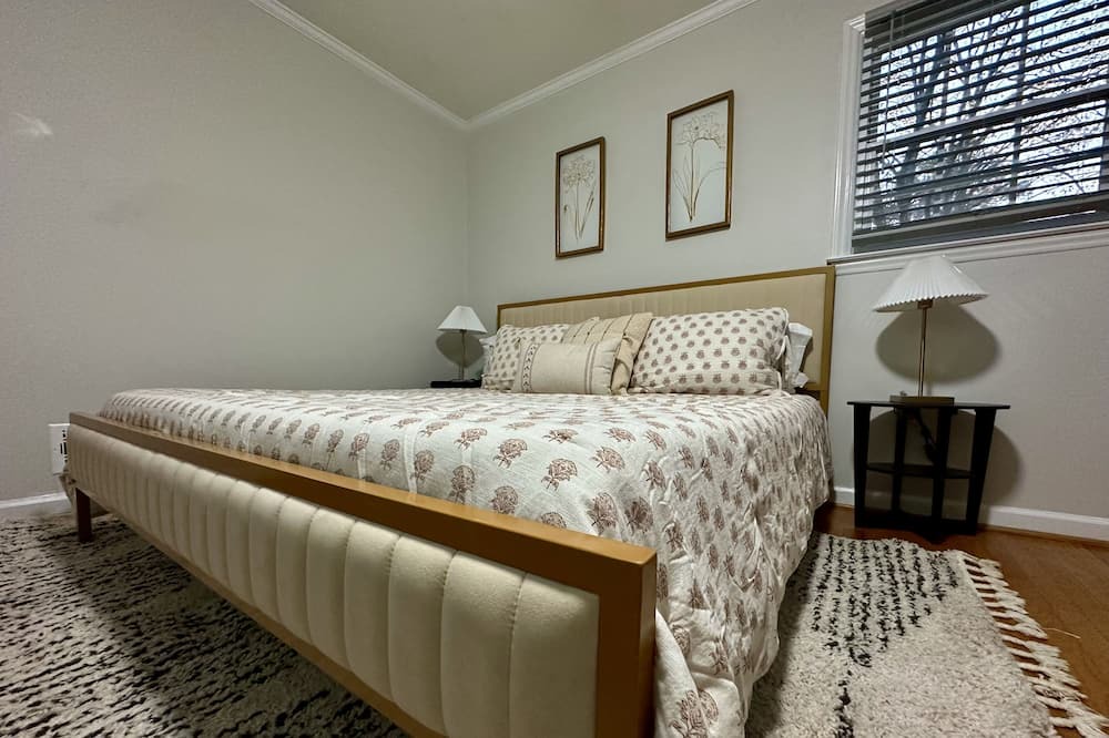 Photo of Bedroom in Northeast Raleigh