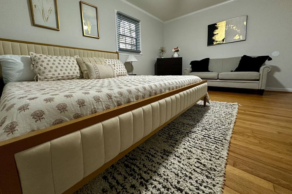 Photo of Bedroom in Northeast Raleigh
