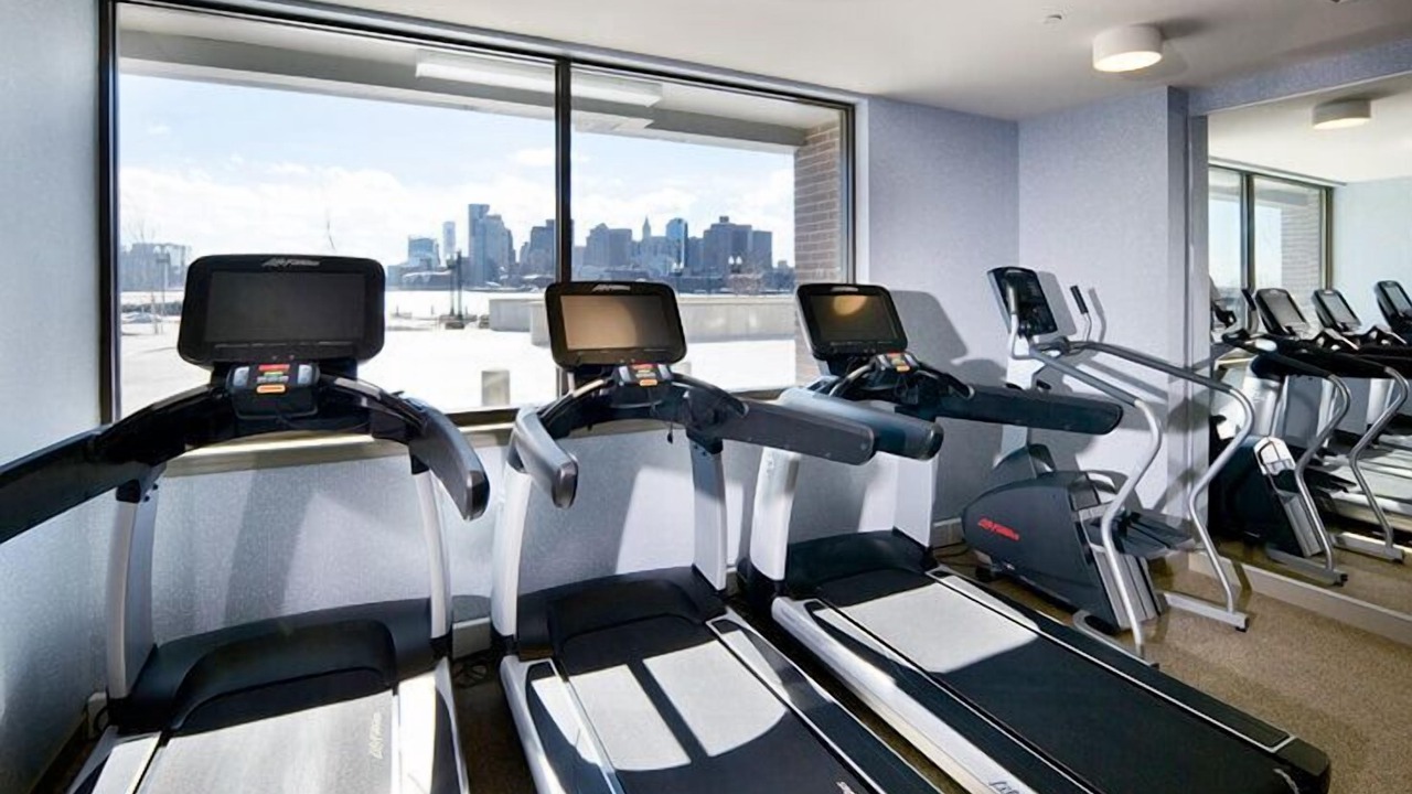 Photo of Others in Central-Maverick Square - Paris Street