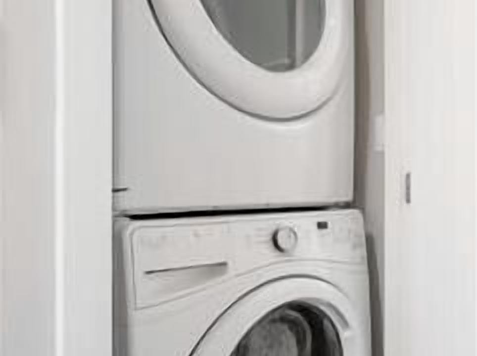 Photo of Others in Central-Maverick Square - Paris Street