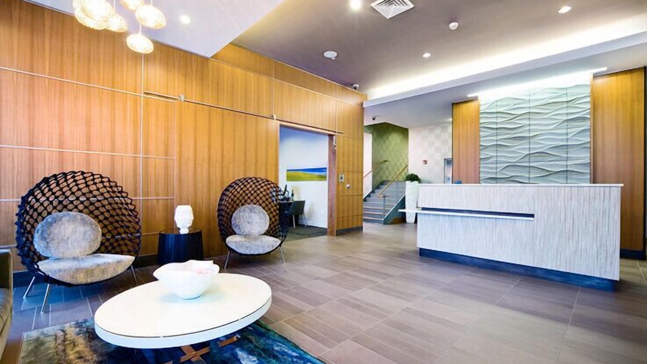 Photo of Others in Central-Maverick Square - Paris Street