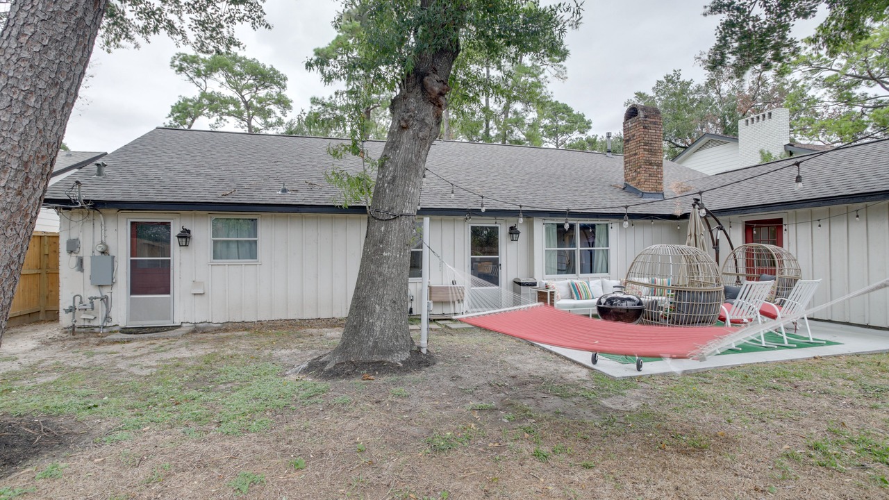 Photo of Outdoor in Spring Branch West