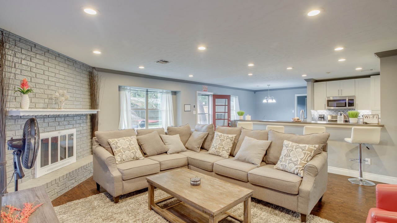 Photo of Livingroom in Spring Branch West