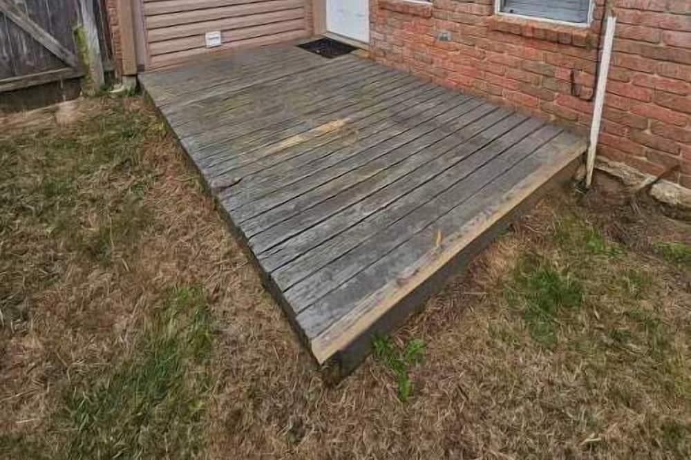 Photo of Outdoor in Wake Village