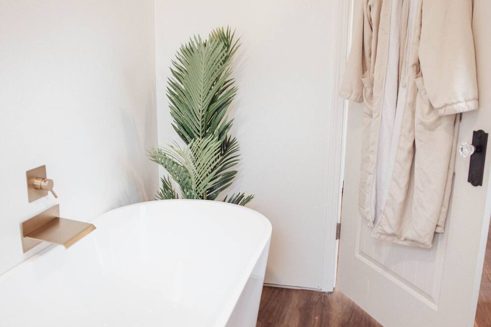 Photo of Bathroom in Jefferson City