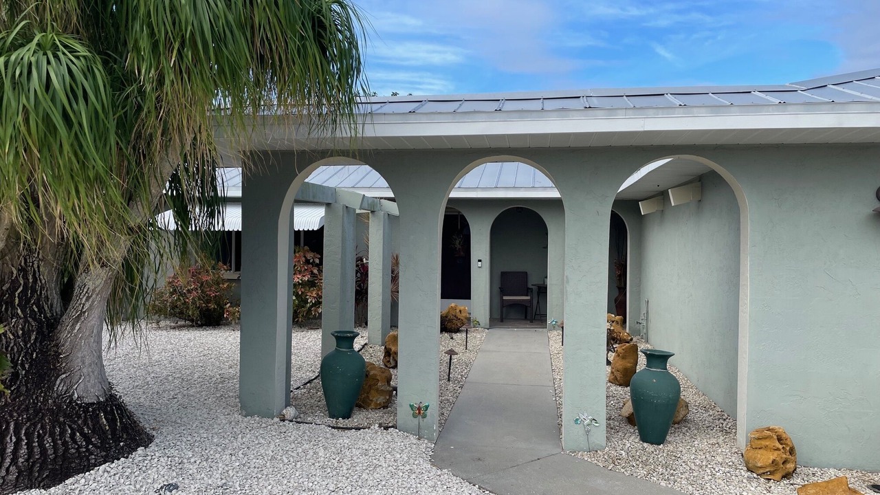 Photo of Outdoor in Pine Island Center