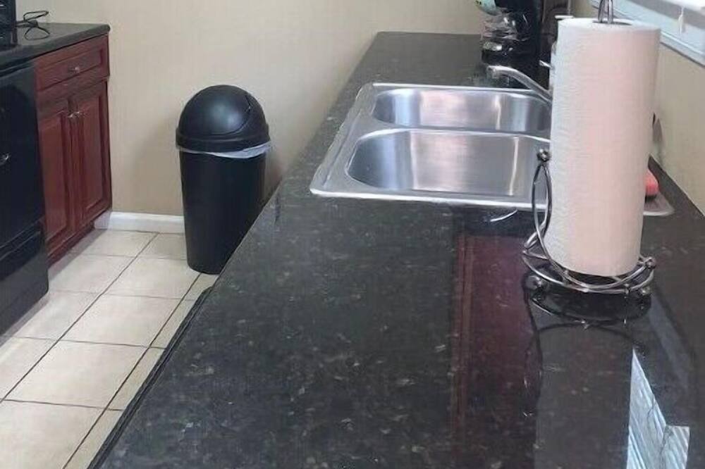 Photo of Kitchen in Barrett
