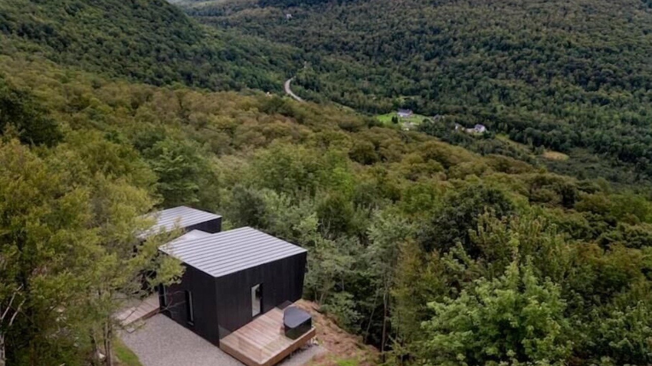 Photo of Outdoor in Bolton-Ouest
