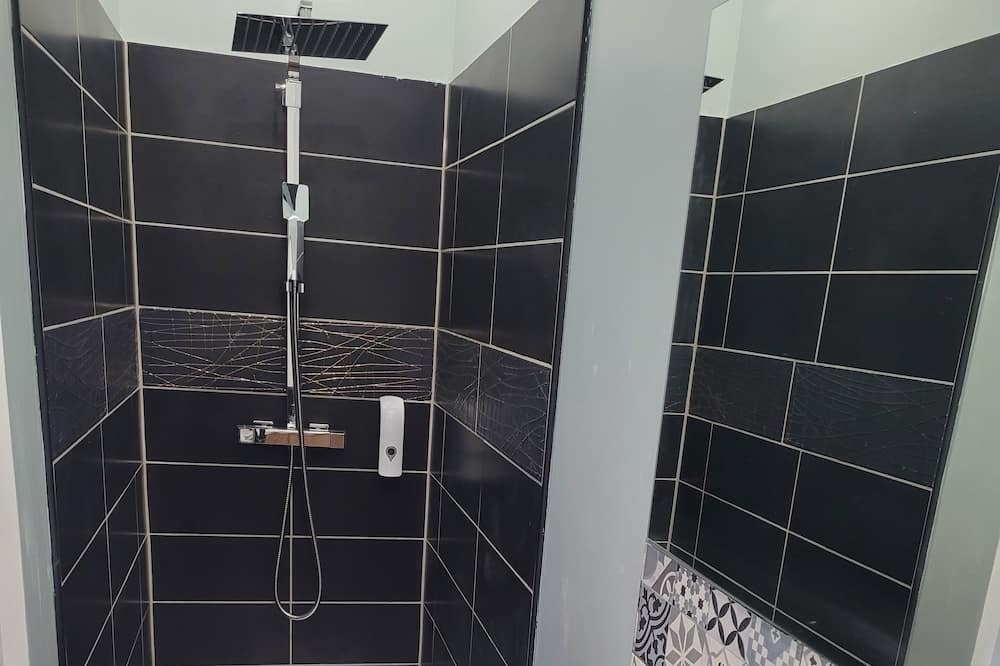 Photo of Bathroom in Laon