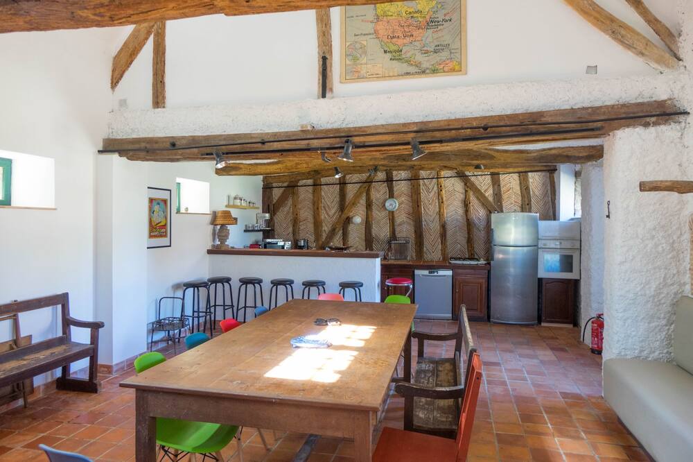 Photo of Others in Paucourt