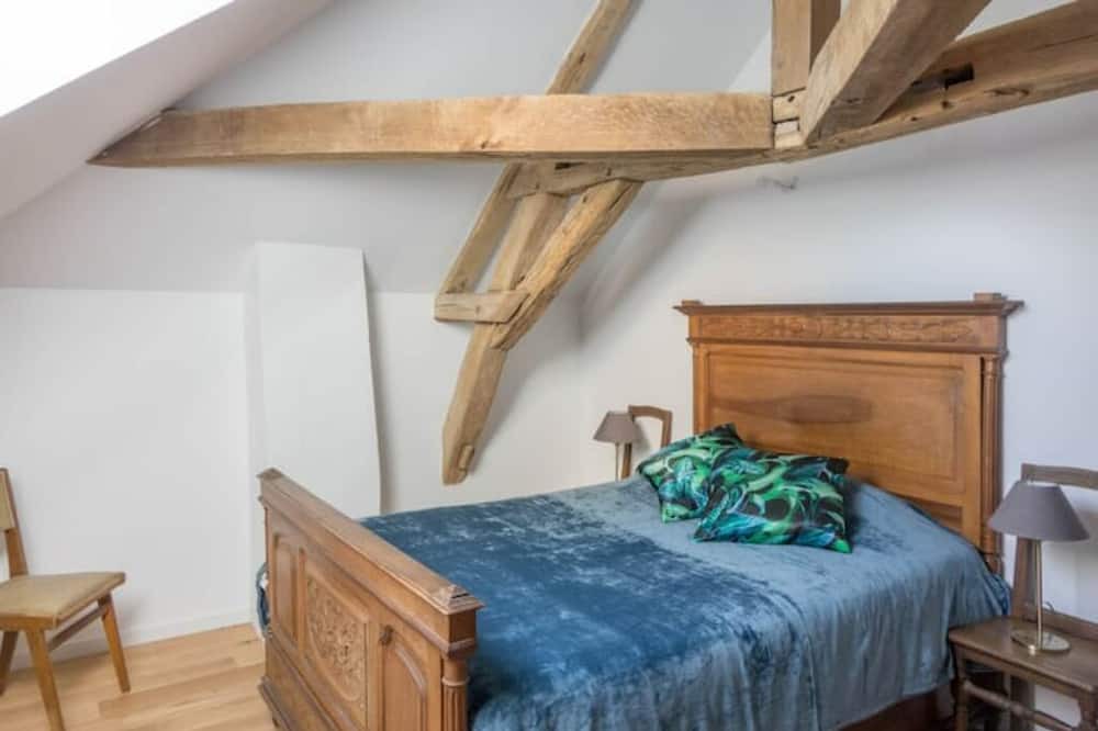 Photo of Bedroom in Paucourt