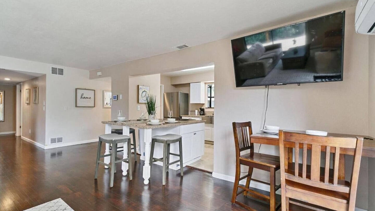 Photo of Others in Auburn