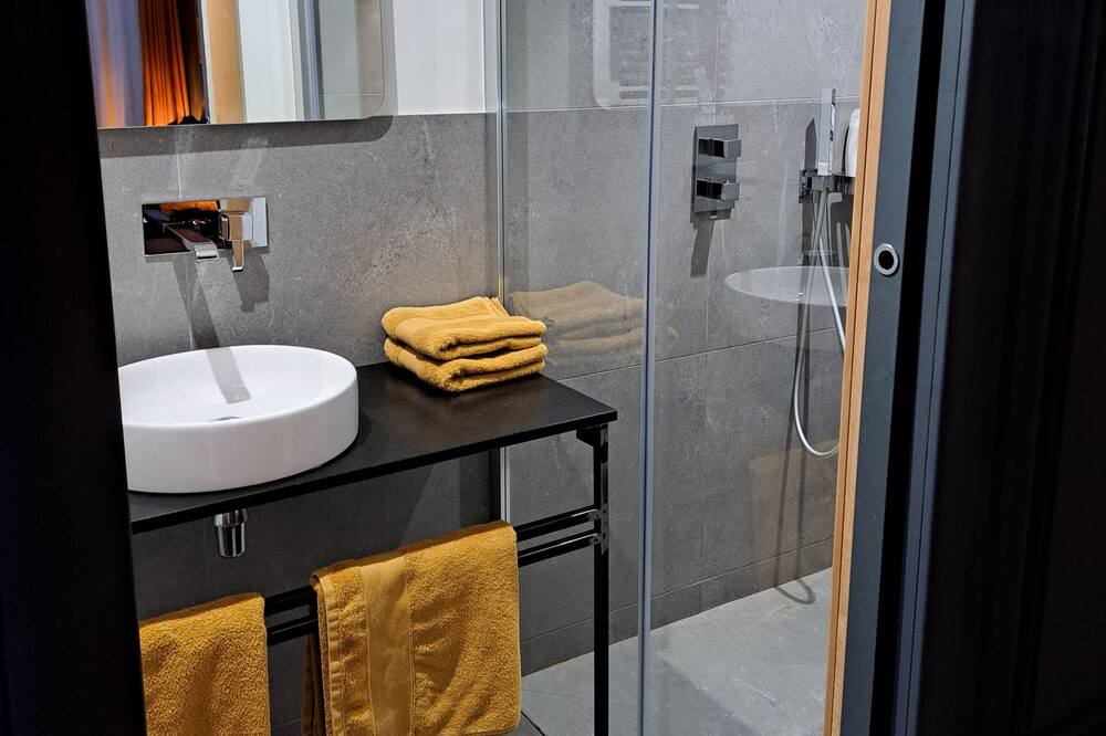 Photo of Bathroom in Vieille-Toulouse