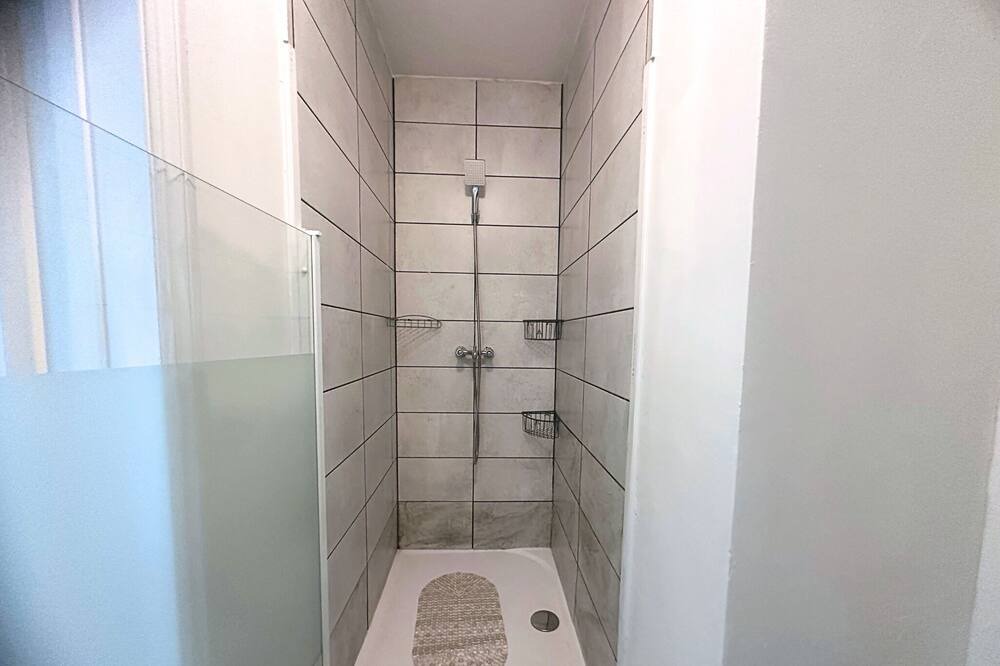 Photo of Others in Gipsy Hill