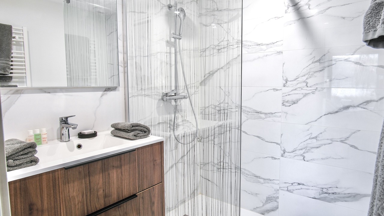 Photo of Bathroom in Duingt